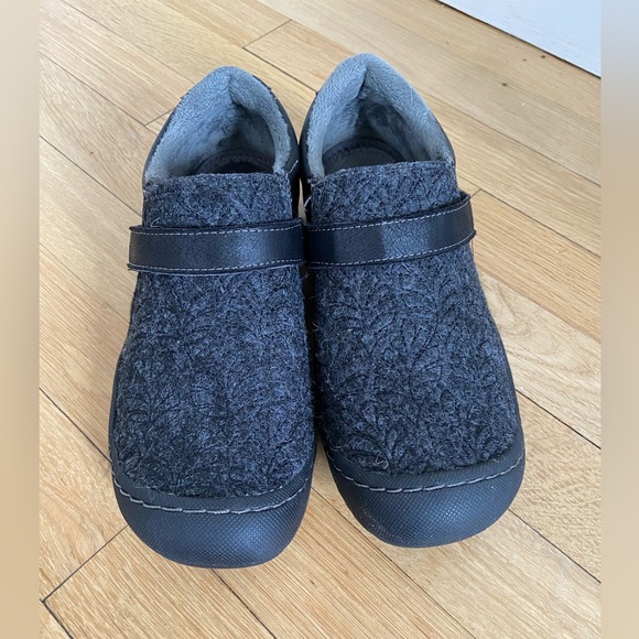 Women Size 8 Grey Mules from JSport by Jambu - Picture 1 of 8